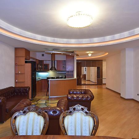 Rent Inn Yerevan On North Avenue Zewnętrze zdjęcie