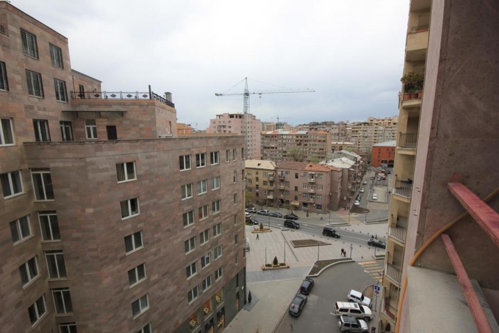 Rent Inn Yerevan On North Avenue Zewnętrze zdjęcie