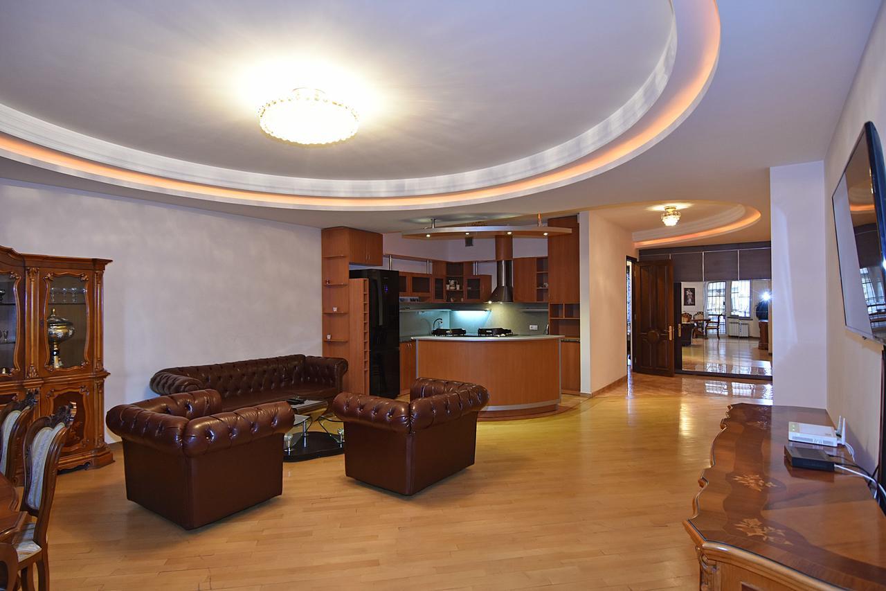 Rent Inn Yerevan On North Avenue Zewnętrze zdjęcie