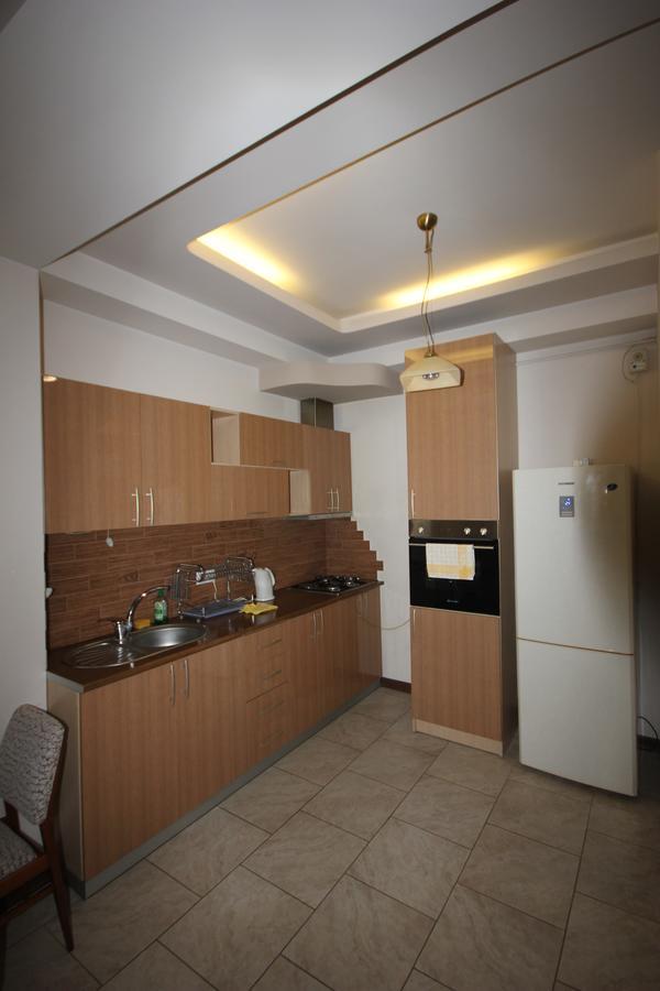Rent Inn Yerevan On North Avenue Zewnętrze zdjęcie